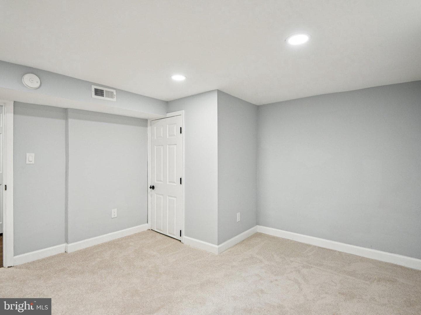 3910 Webster Street photo 35