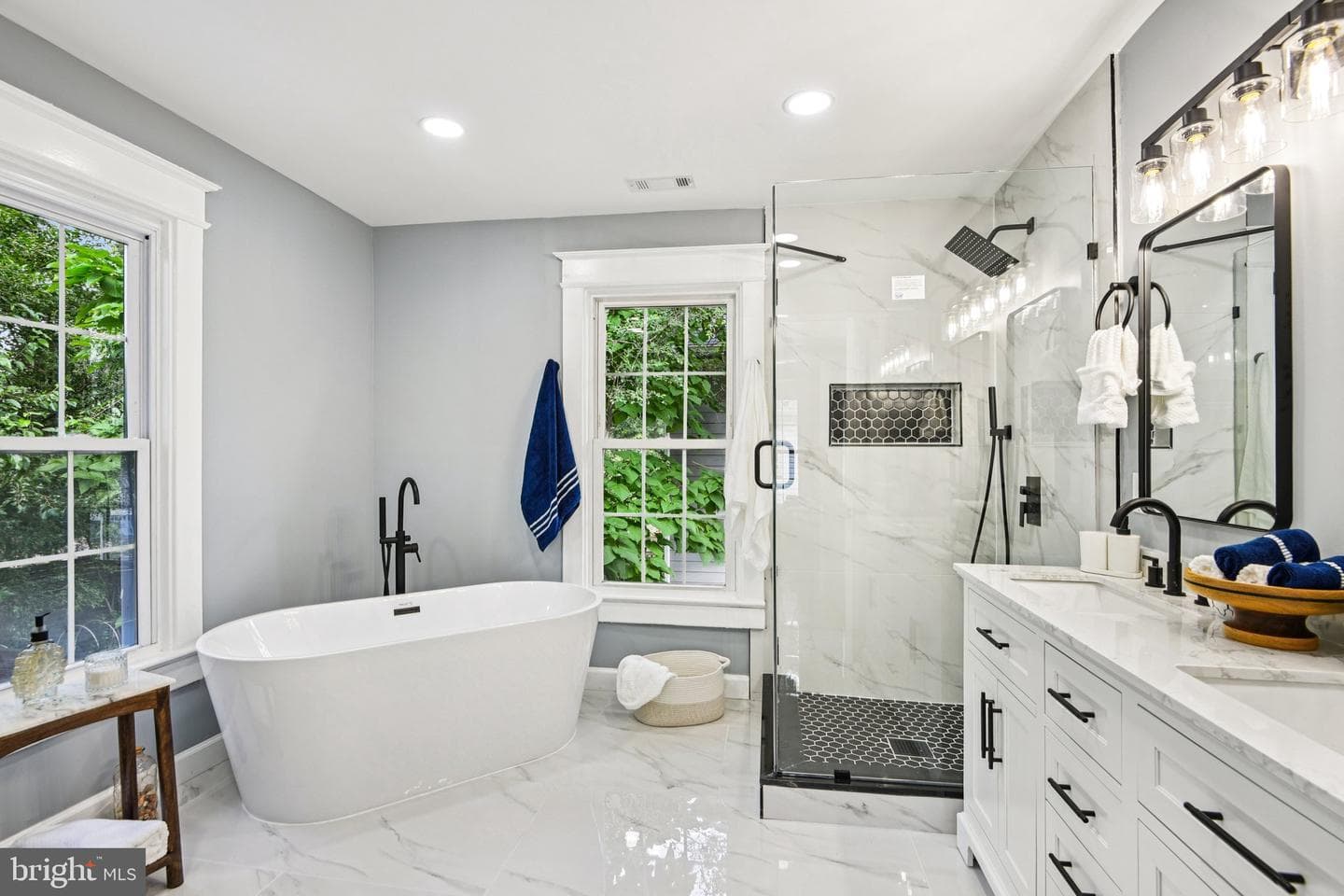 3910 Webster Street photo 5