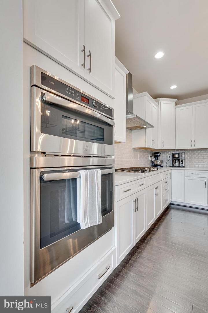 11115 Canter Circle photo 16