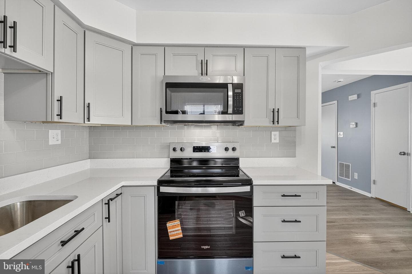 5203 Hil Mar Drive photo 11