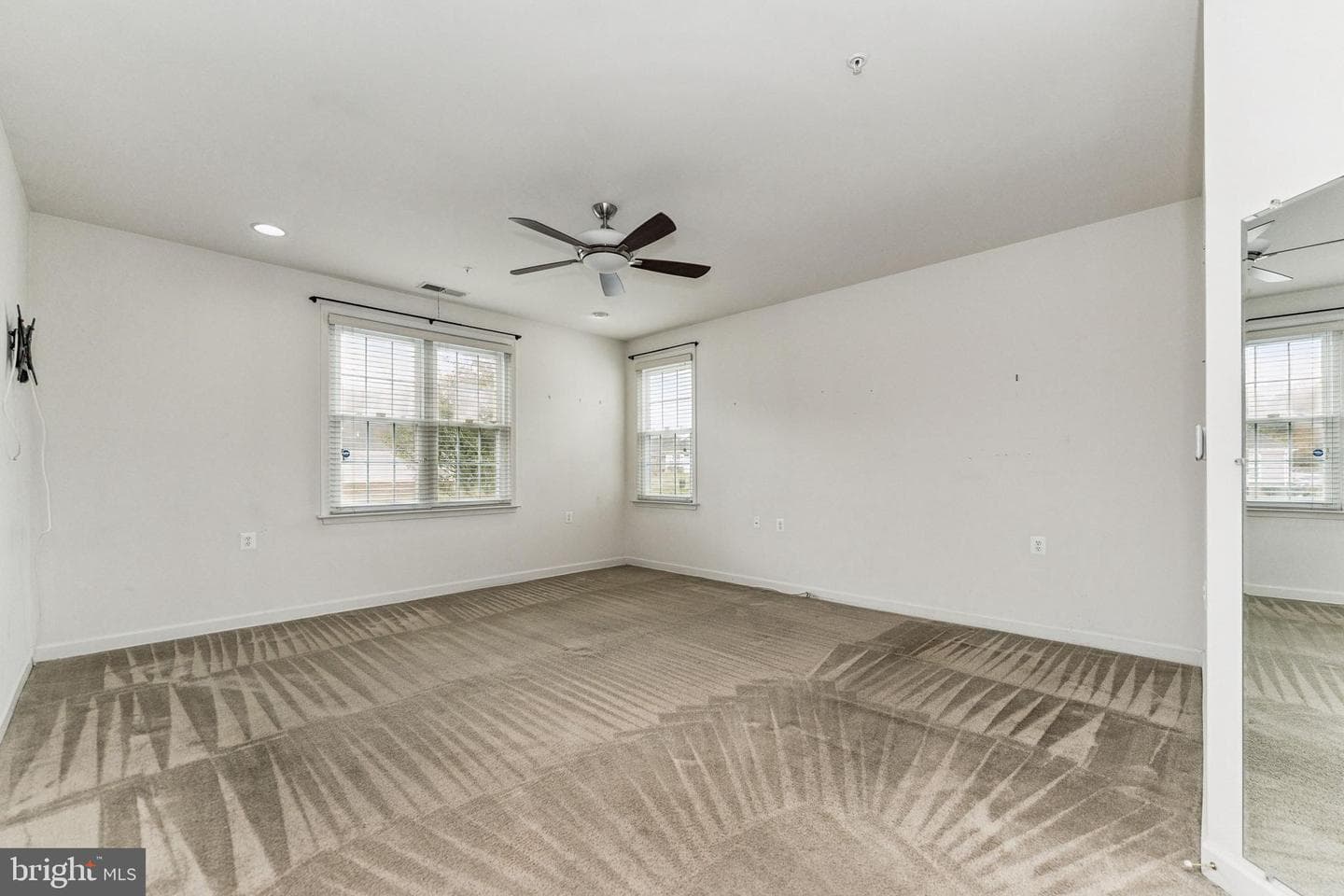 13200 Wright Place photo 17