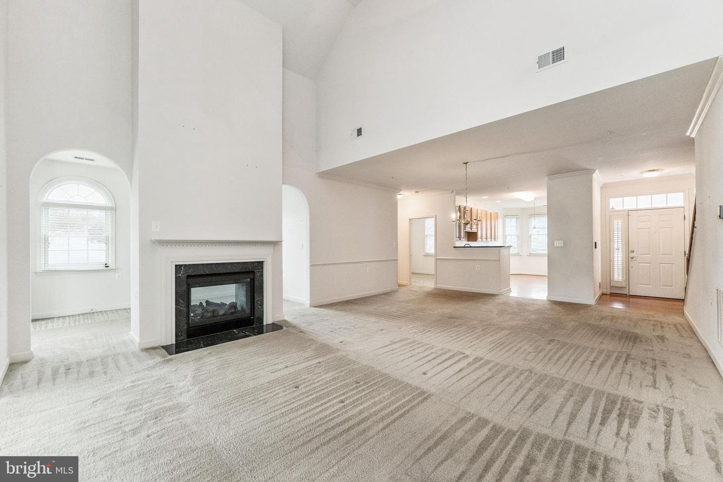 13200 Wright Place photo 5