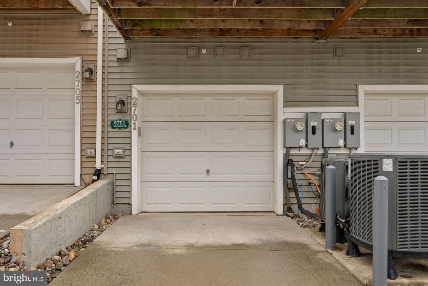 2701 Pinebrook Road photo 24