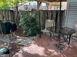 14953 London Lane photo 17