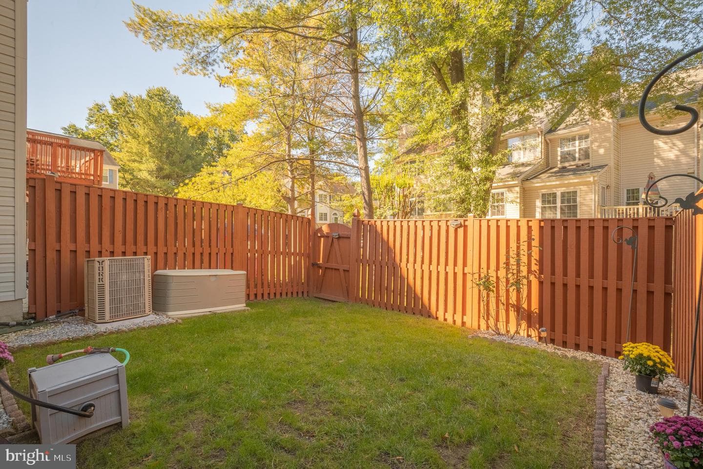 804 Pasadena Place photo 66