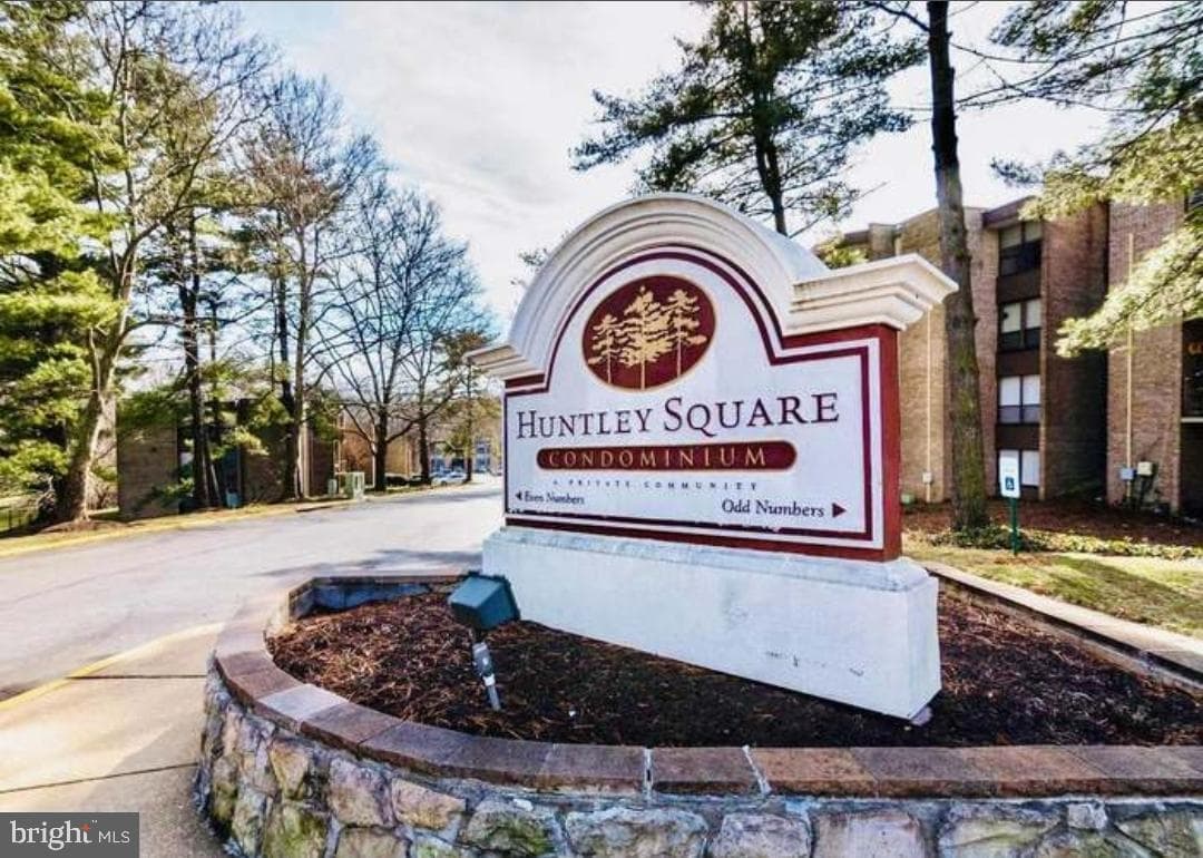 3360 Huntley Square Drive photo 37