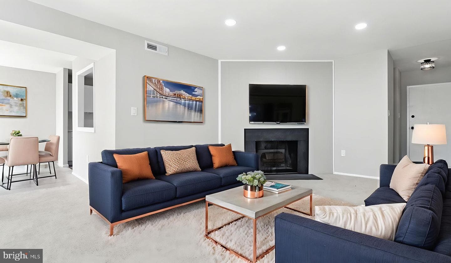 8693 Greenbelt Road #202 photo 13