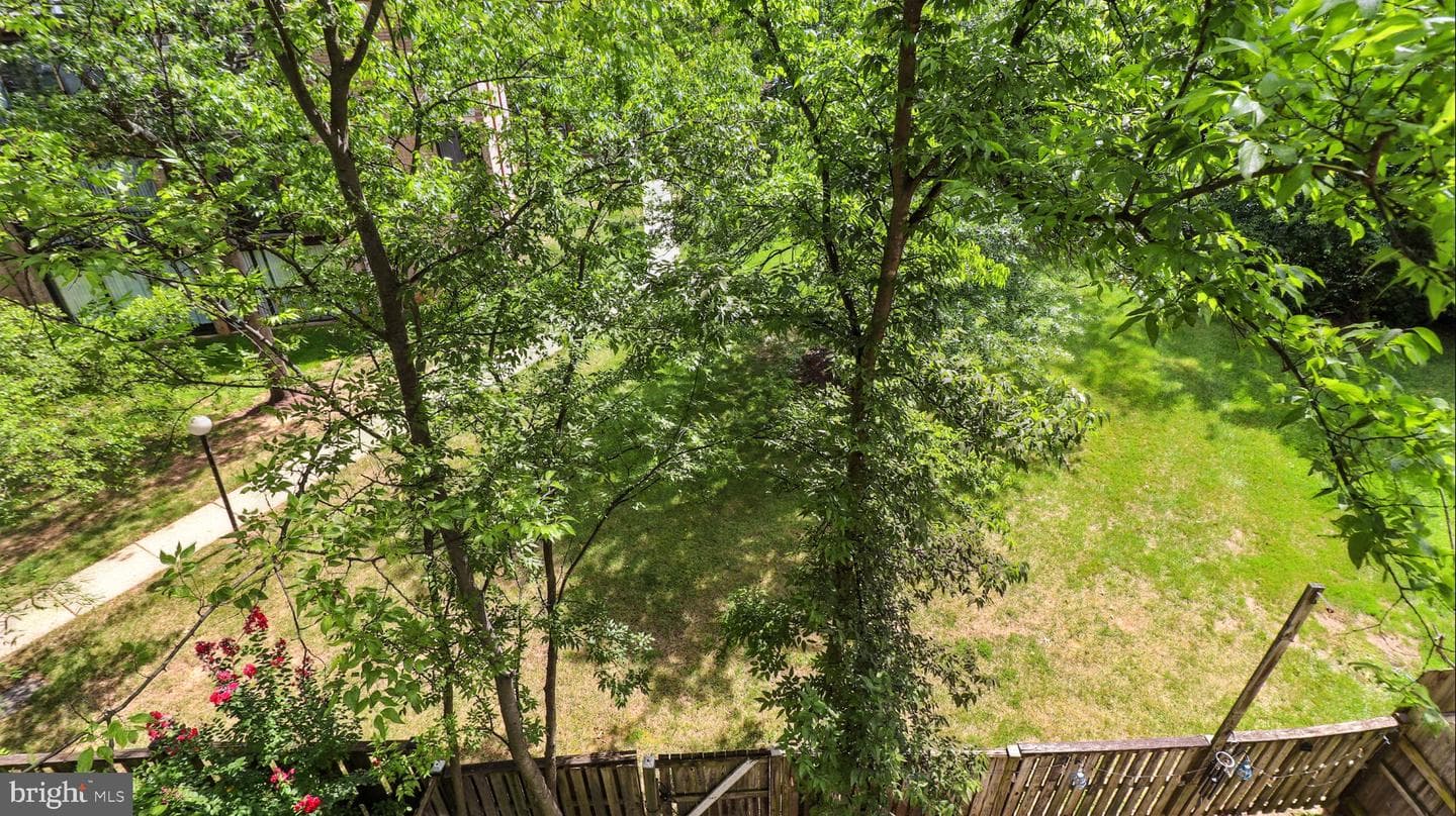 8693 Greenbelt Road #202 photo 17