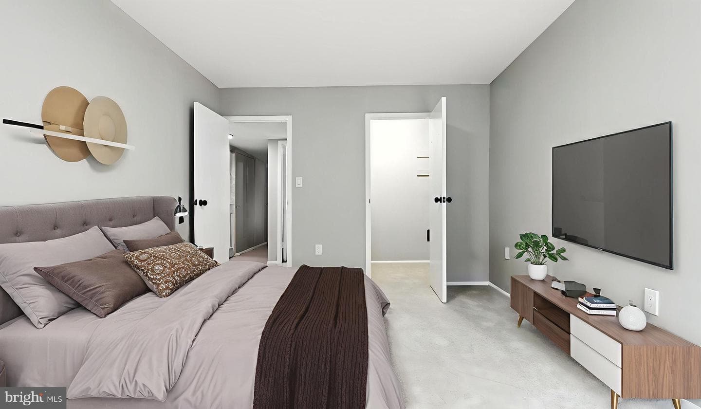 8693 Greenbelt Road #202 photo 33