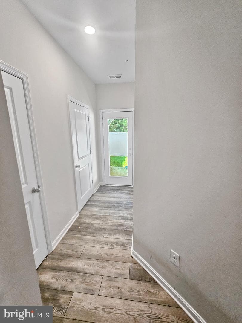 15121 Hogshead Way photo 8