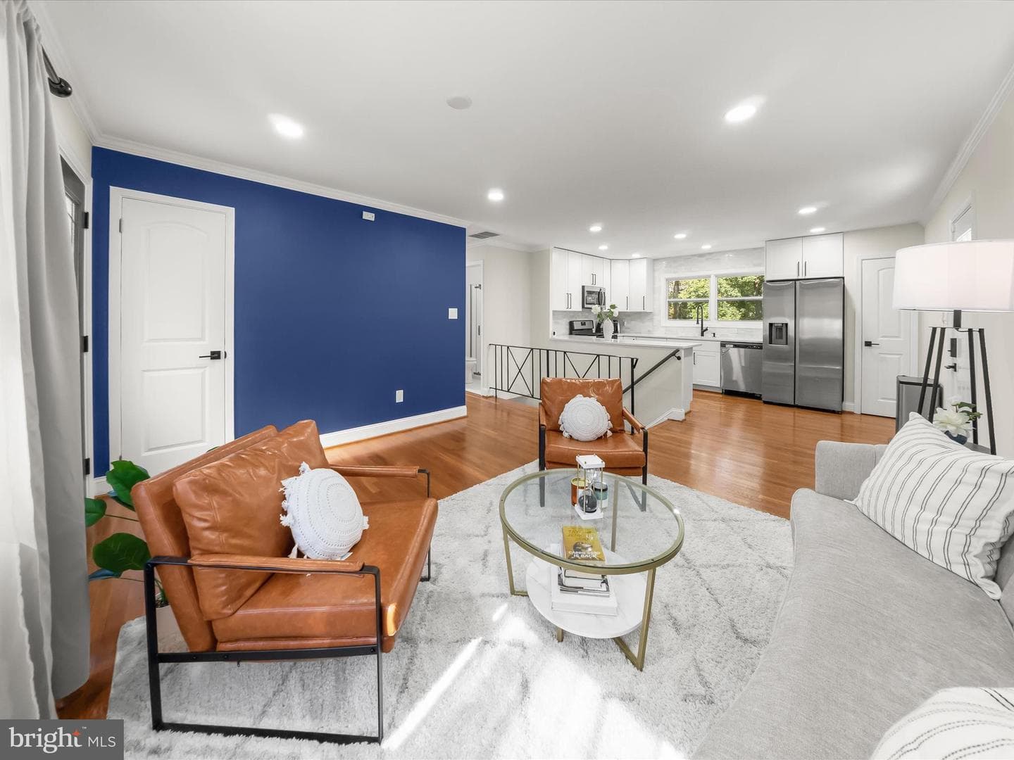 2910 Lumar Drive photo 4