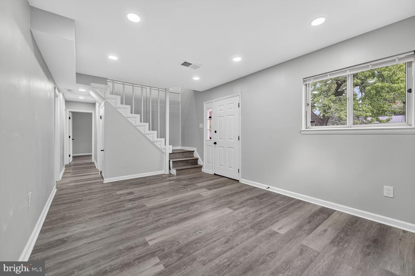 4705 Medora Drive photo 5