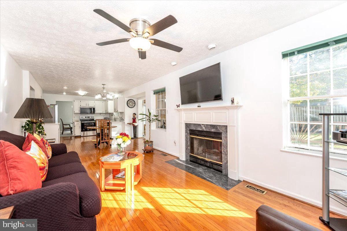 13201 Eddington Drive photo 17