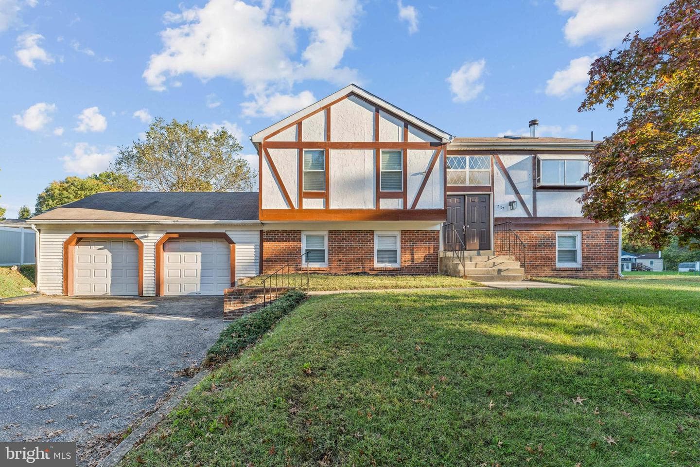 2107 High Timber Road photo 1