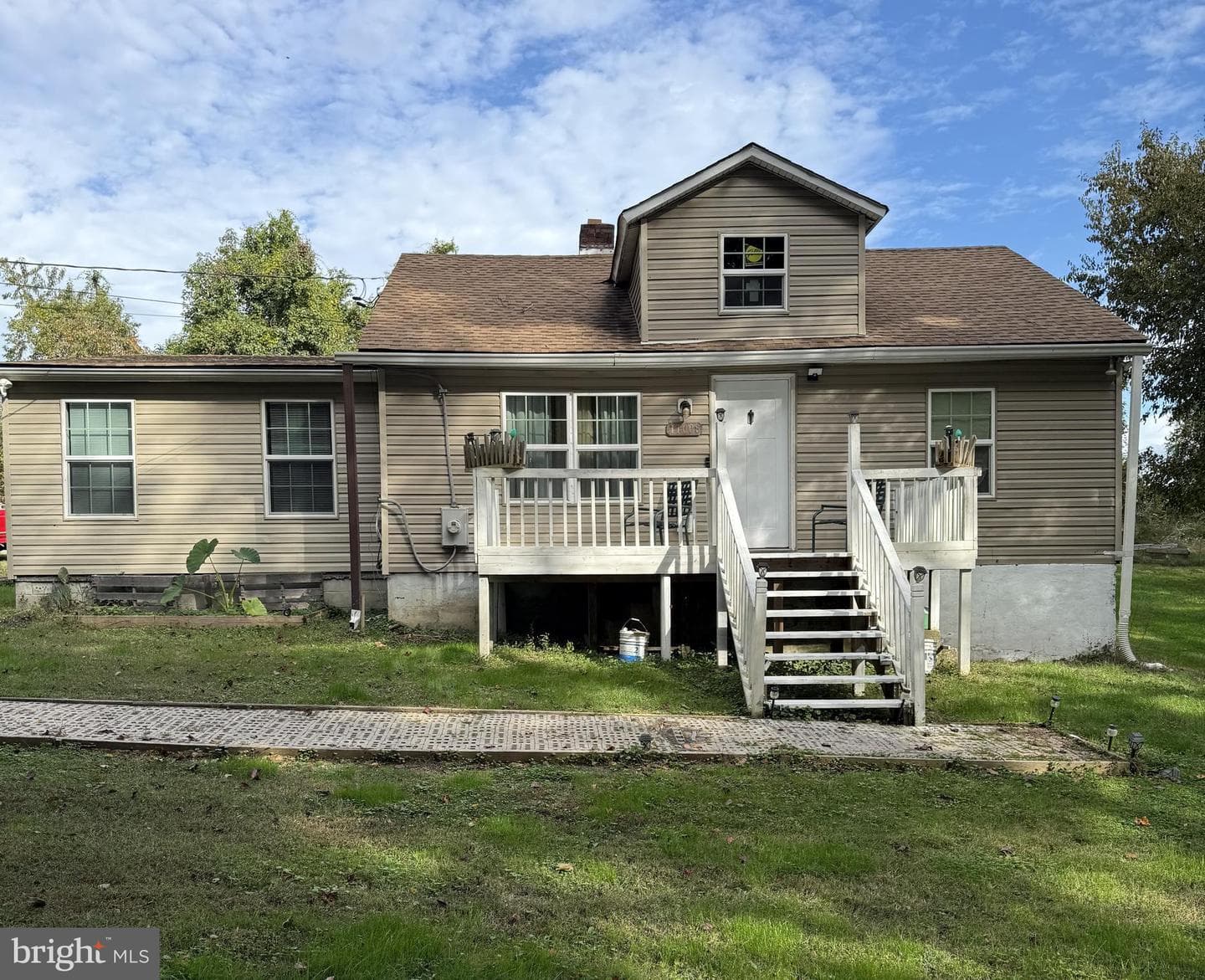 11008 Croom Road photo 1