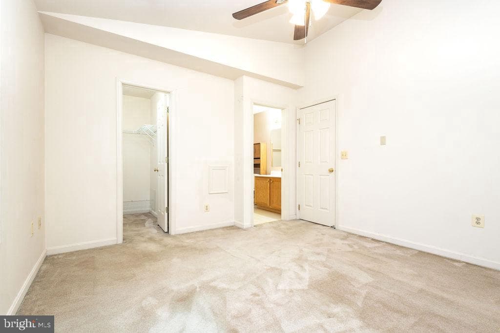 5839 Everhart Place photo 14