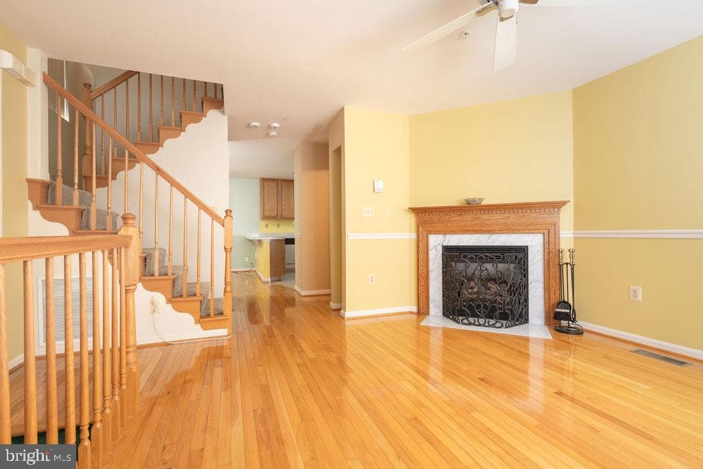 5839 Everhart Place photo 5