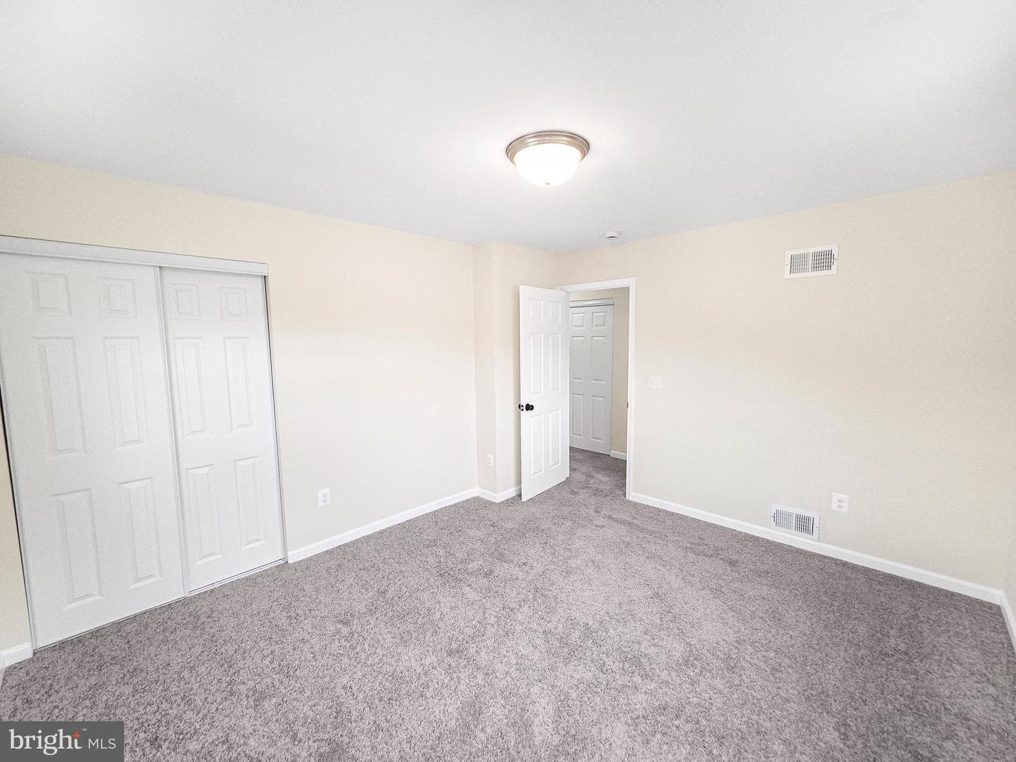 6516 Columbia Park Road photo 15