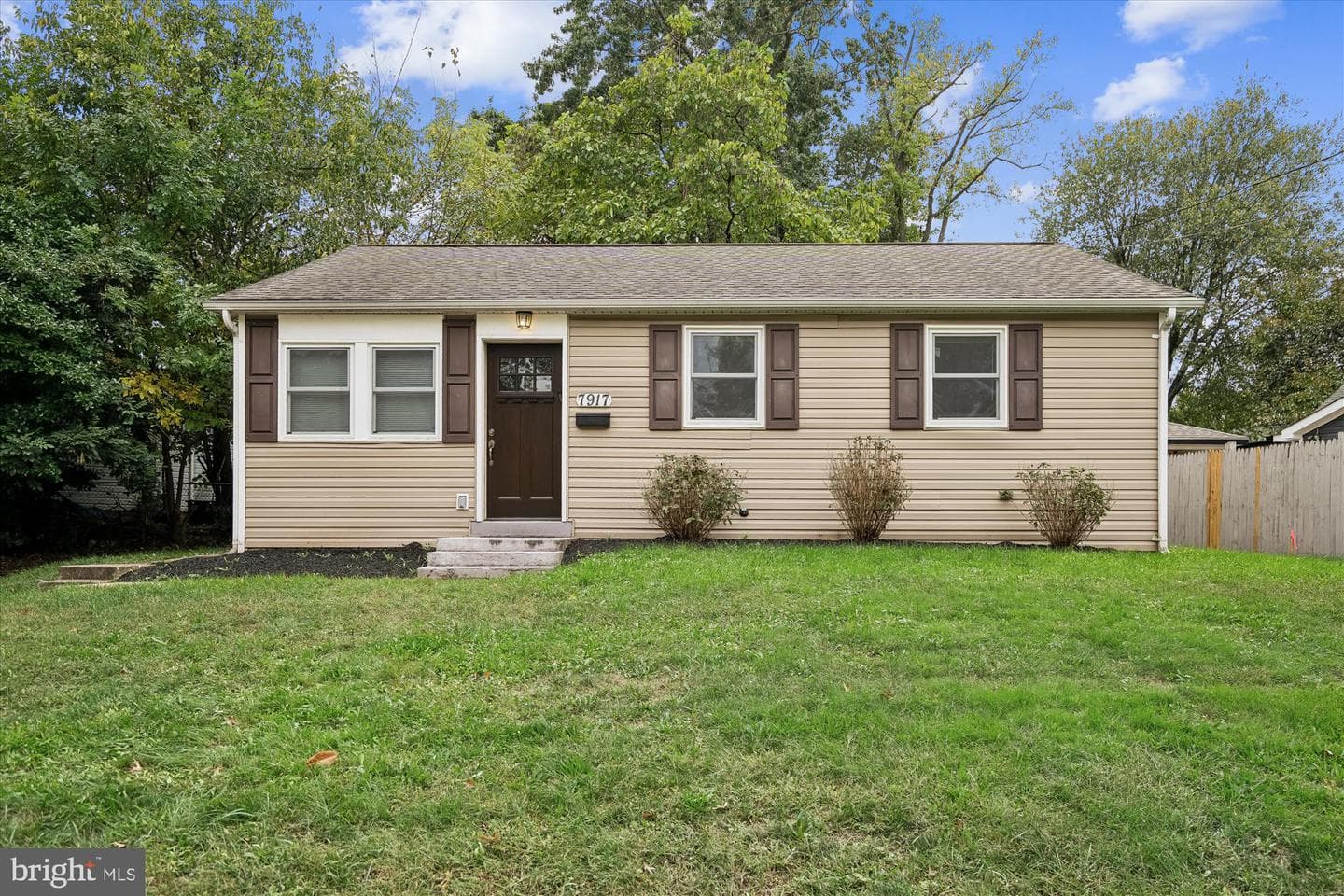 7917 Johnson Avenue photo 1