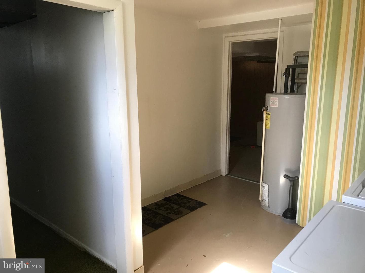 9004 Mill Court photo 41