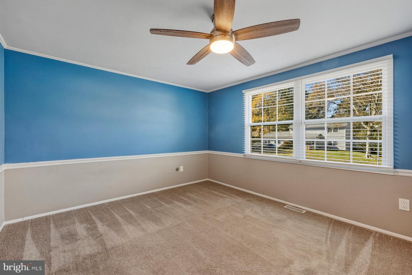 3913 York Lane photo 30