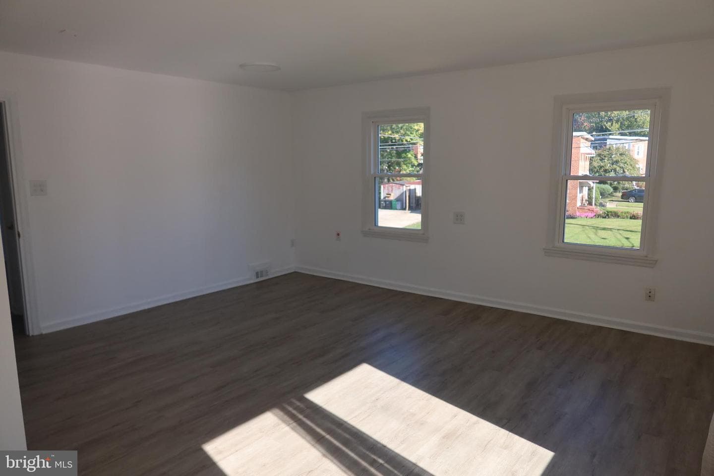 1152 Booker Drive photo 7