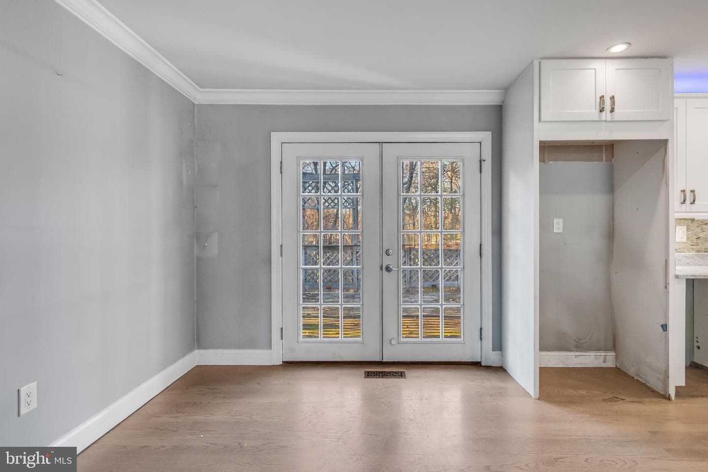 5402 Trent Street photo 8