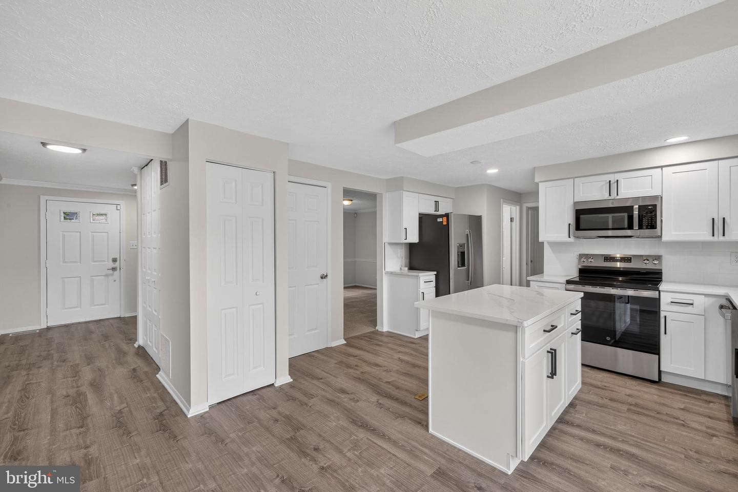8106 Triple Crown Road photo 12