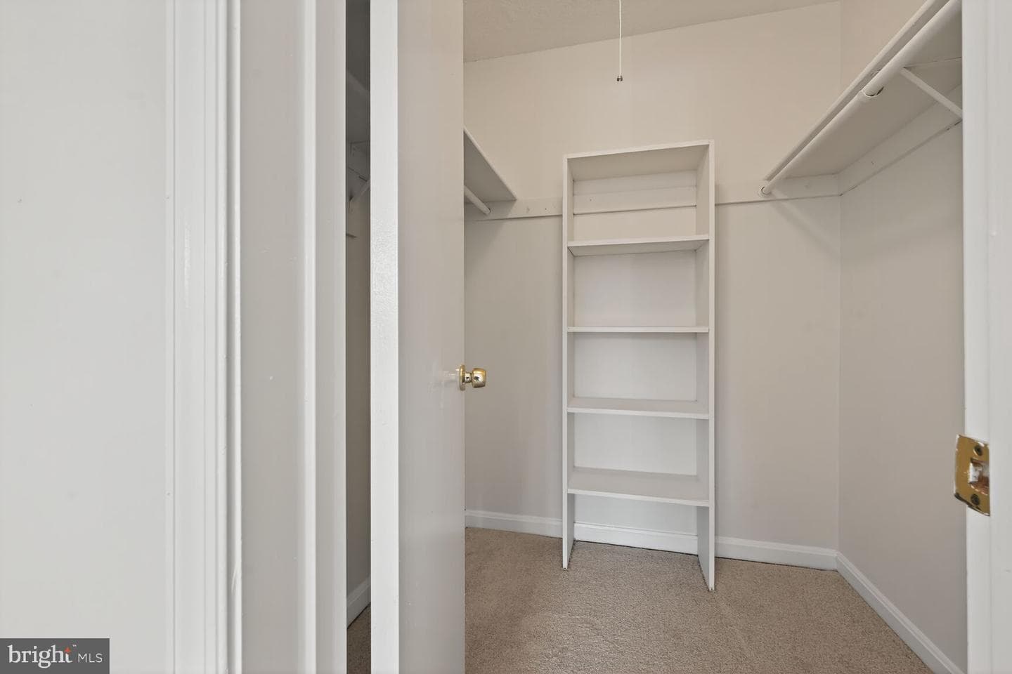3827 Hamilton Street #d-304 photo 13