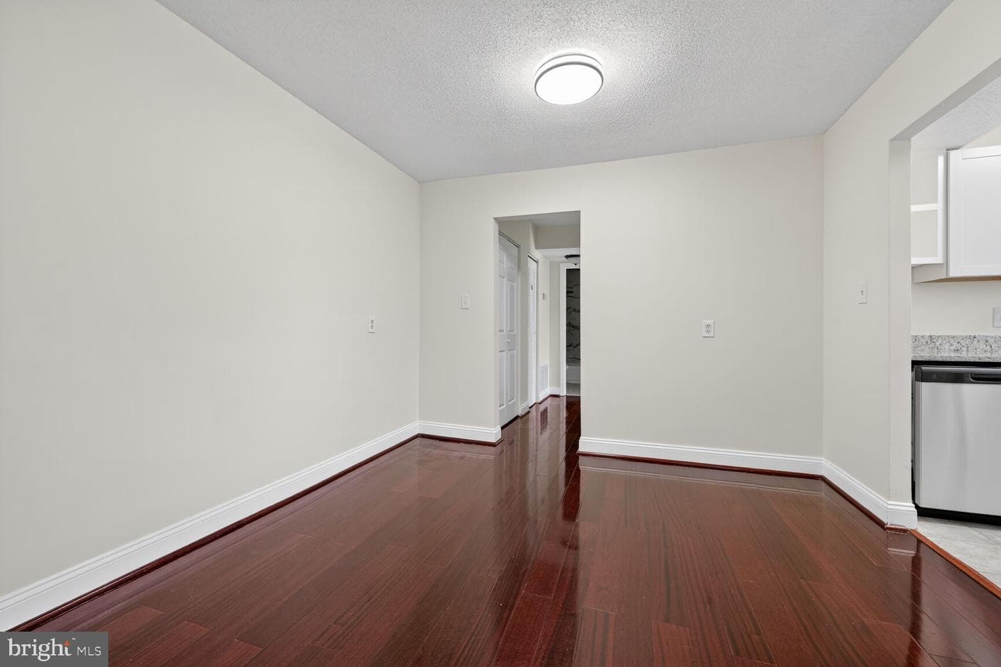 3827 Hamilton Street #d-304 photo 4