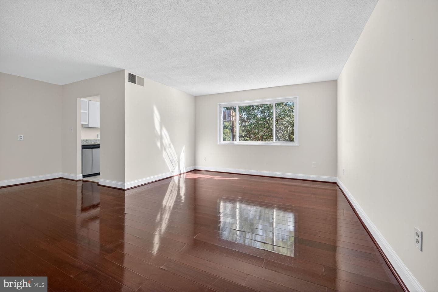 3827 Hamilton Street #d-304 photo 5