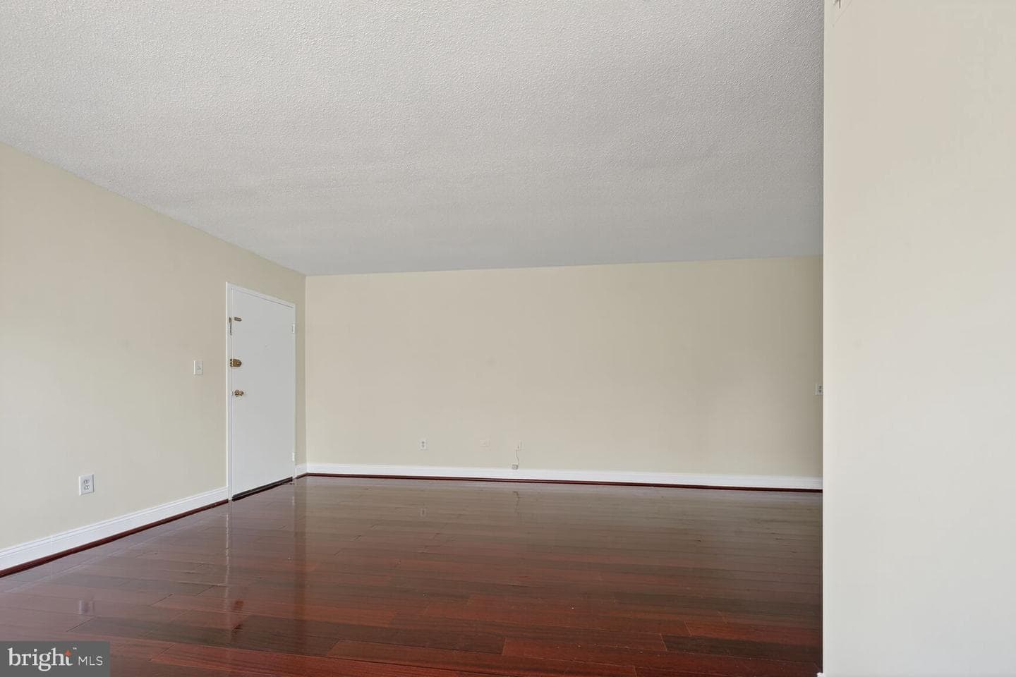 3827 Hamilton Street #d-304 photo 7