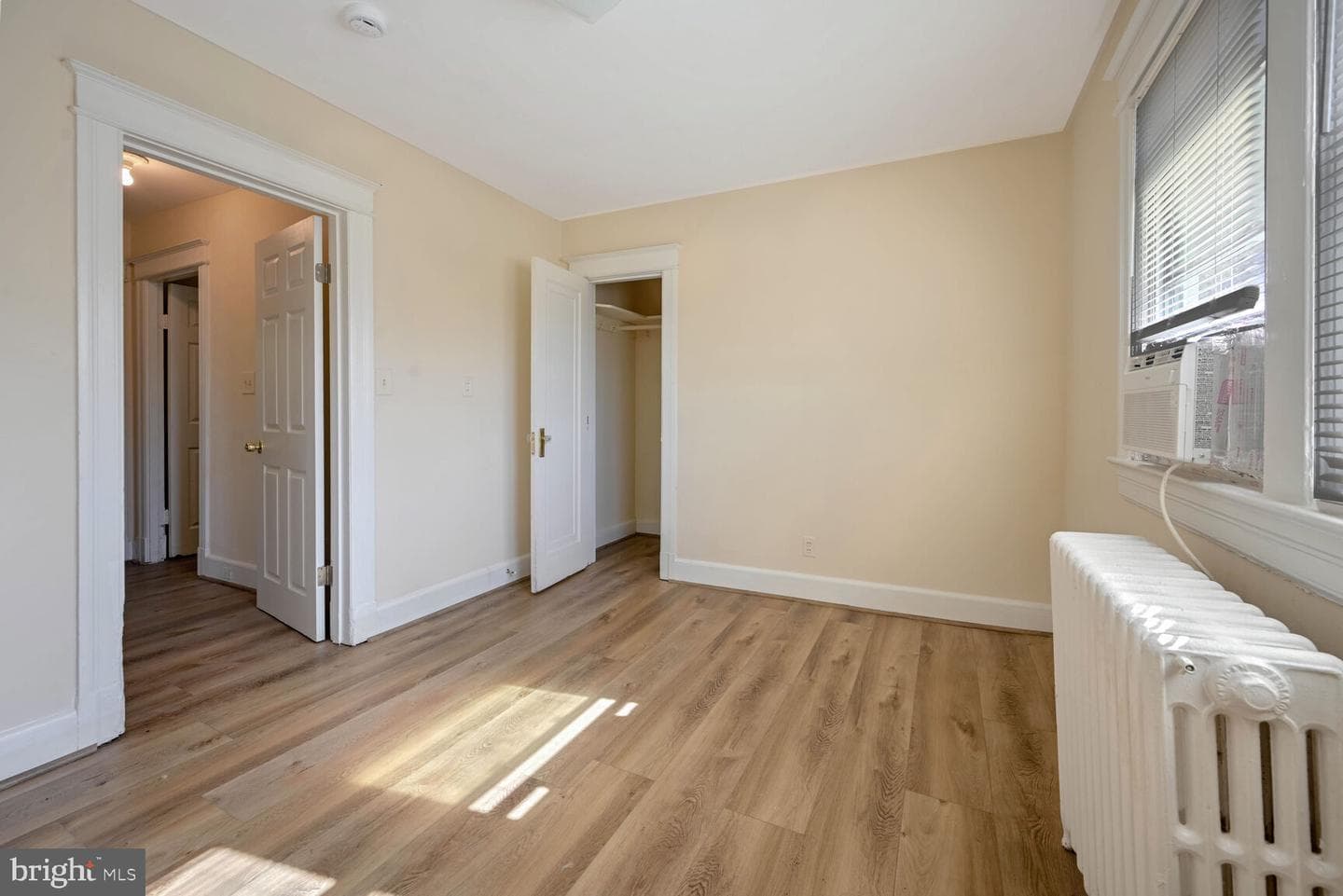 4512 East-West Highway photo 22