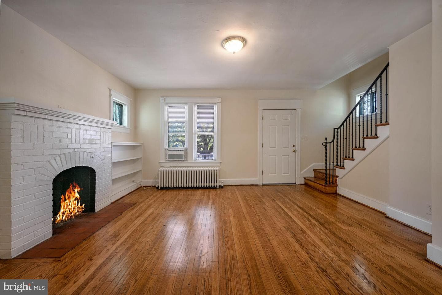 4512 East-West Highway photo 9