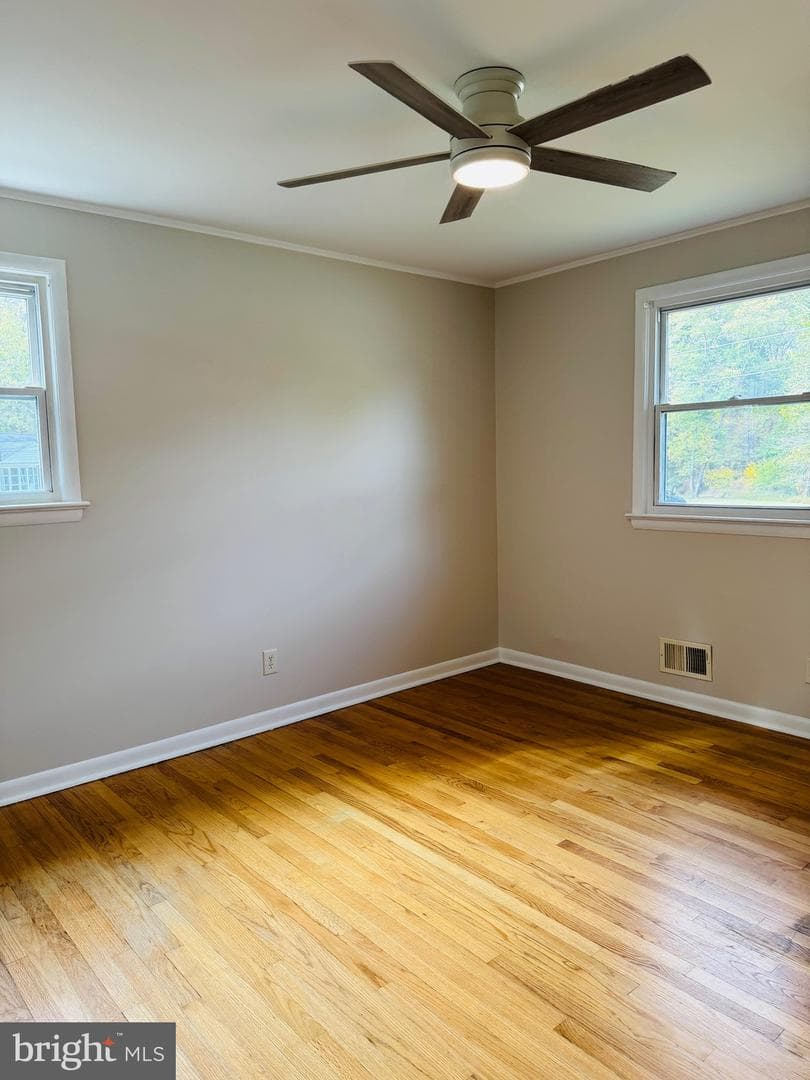 7603 Redwood Court photo 14