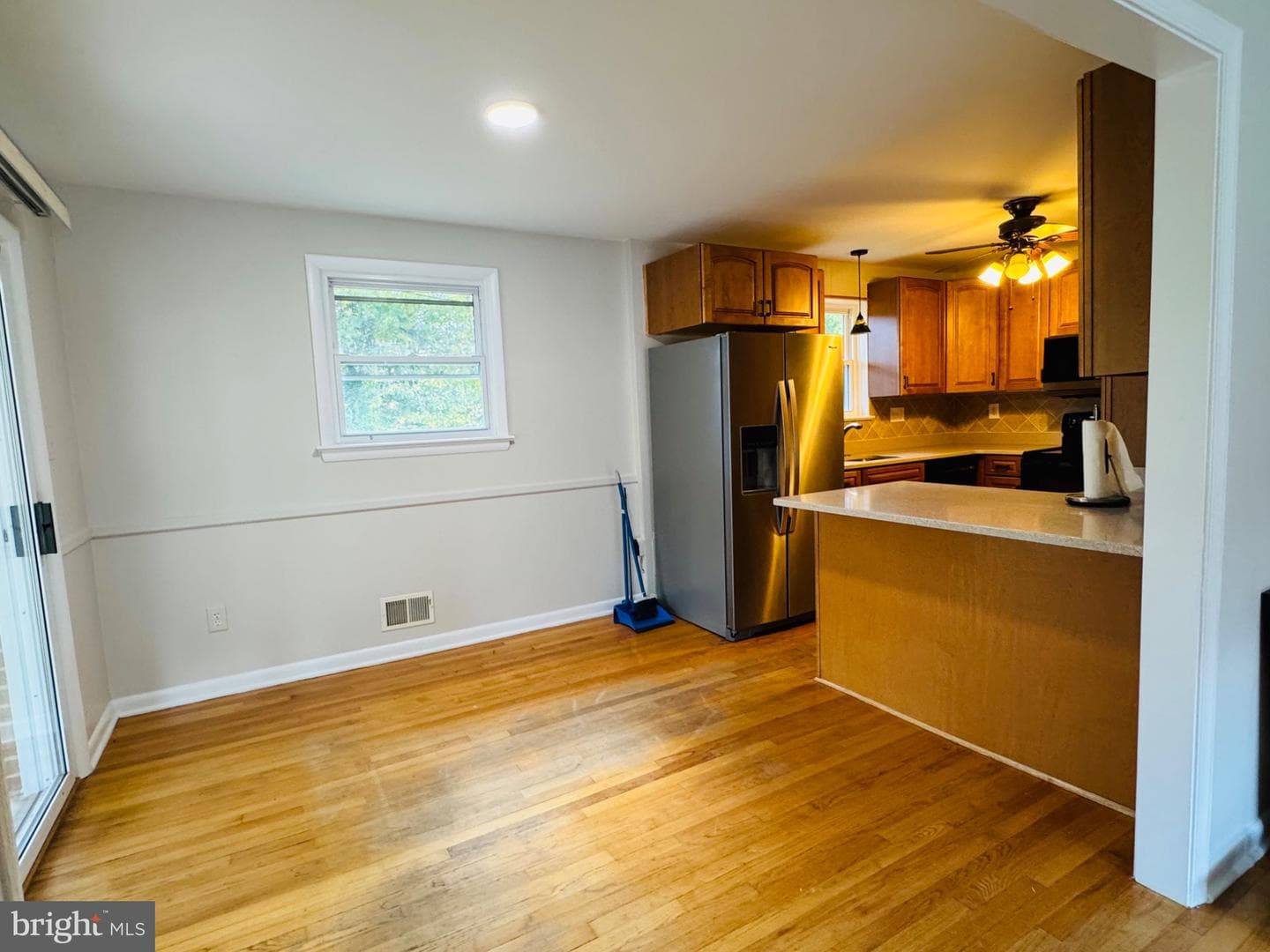 7603 Redwood Court photo 7