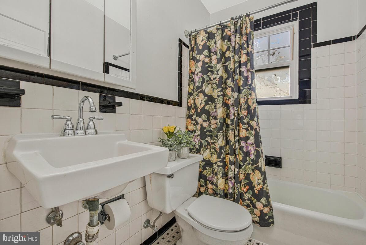 5607 40th Avenue photo 22