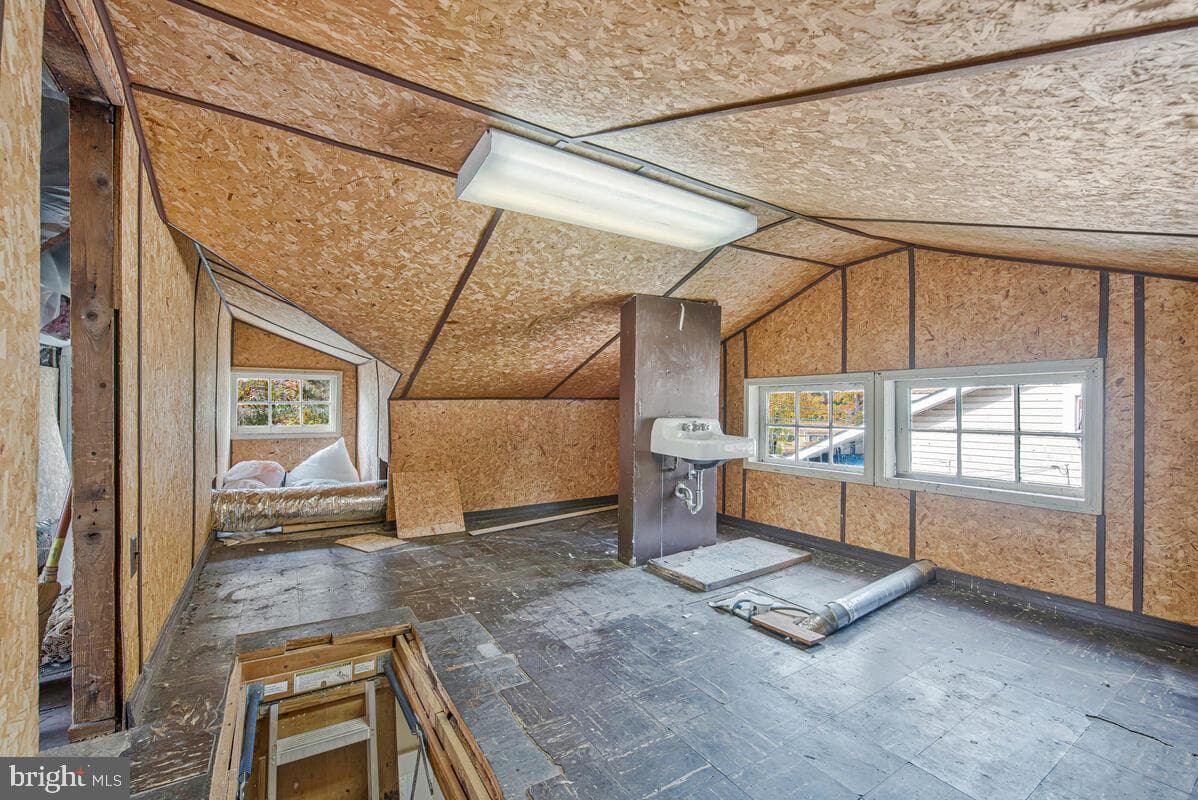 5607 40th Avenue photo 30