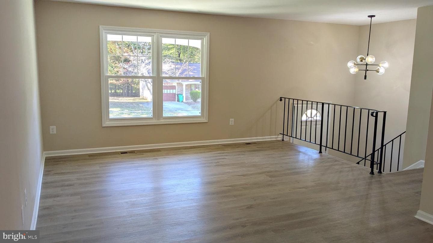 9903 Quiet Glen Court photo 5
