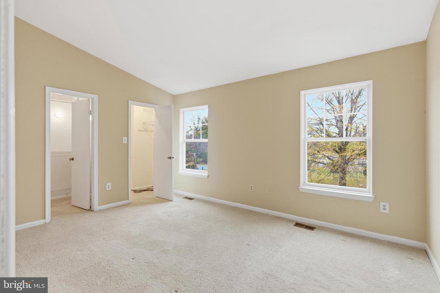 14929 London Lane photo 11
