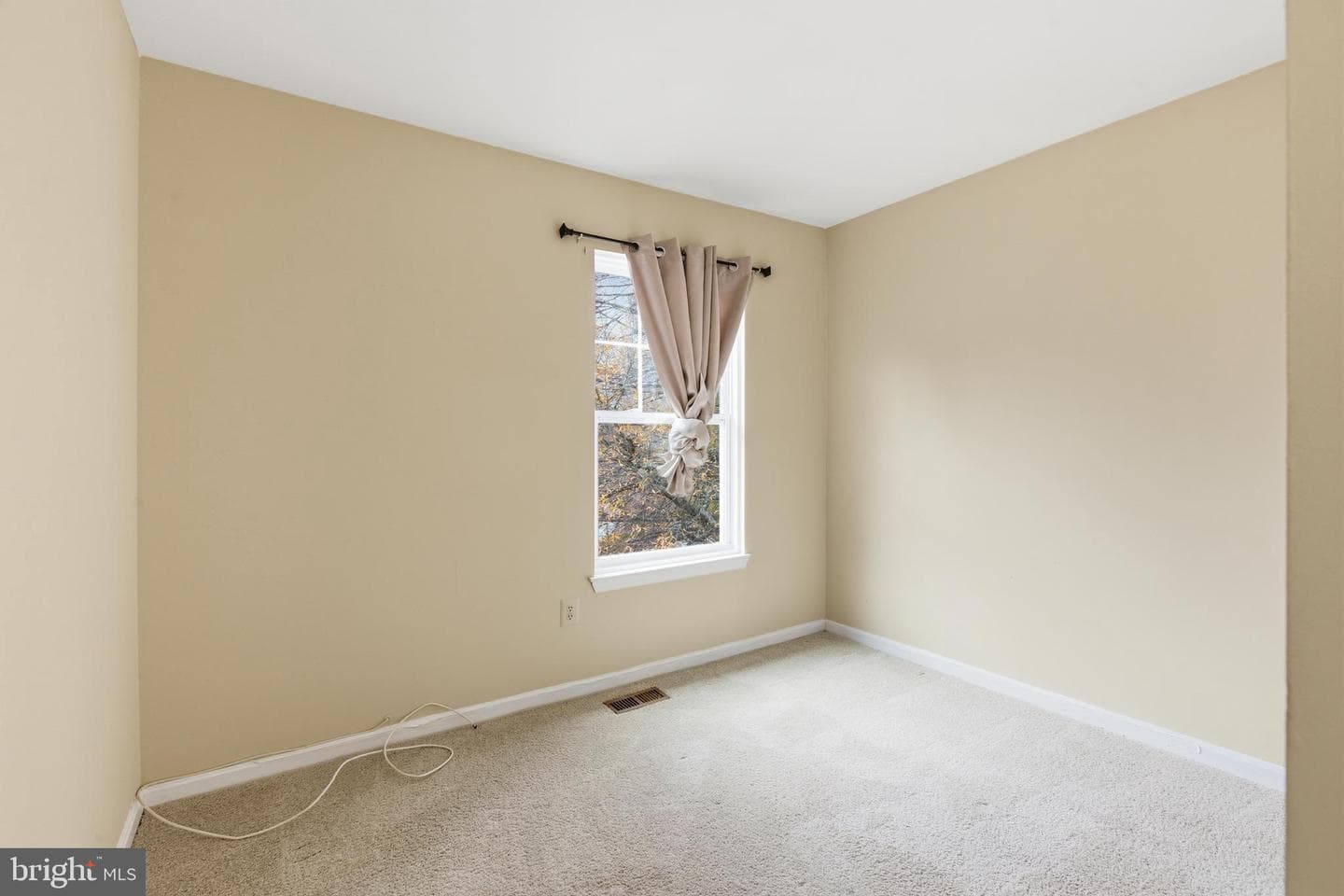 14929 London Lane photo 14