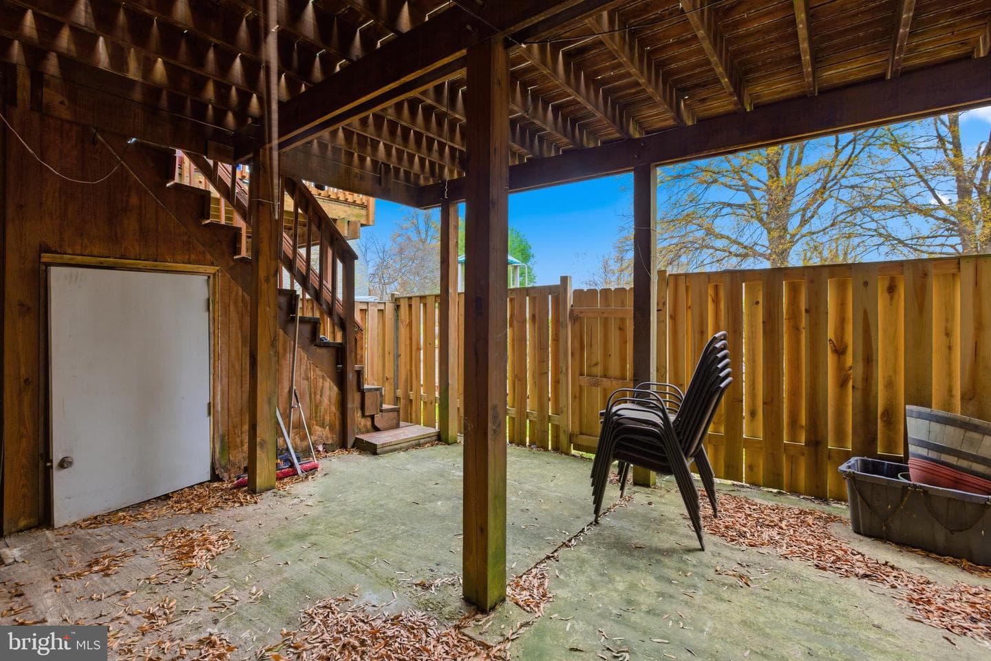 14929 London Lane photo 26