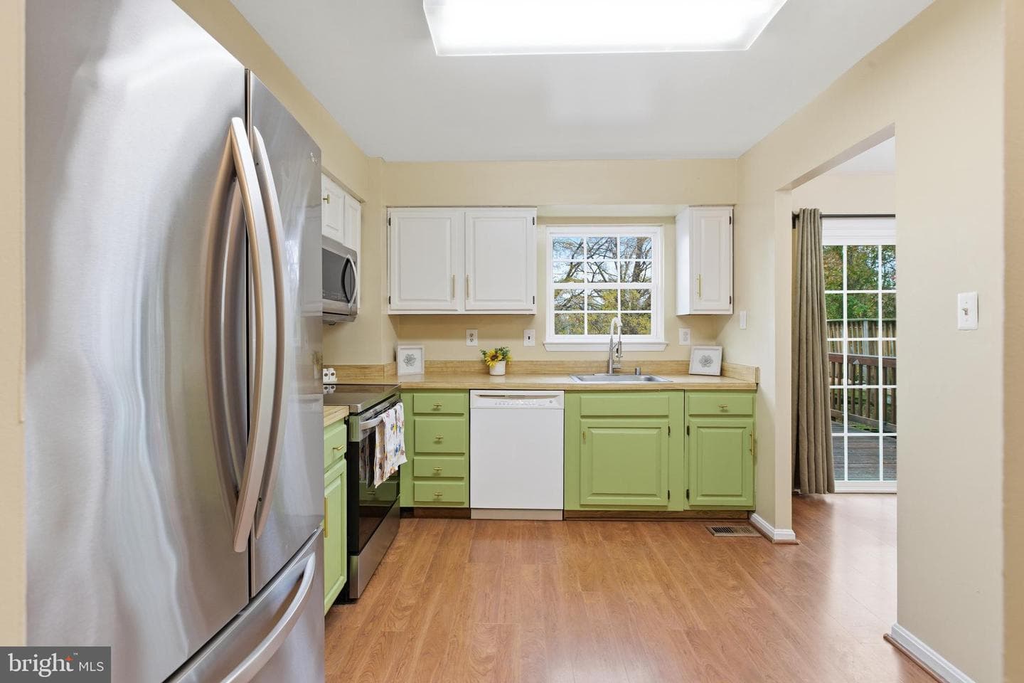 14929 London Lane photo 3