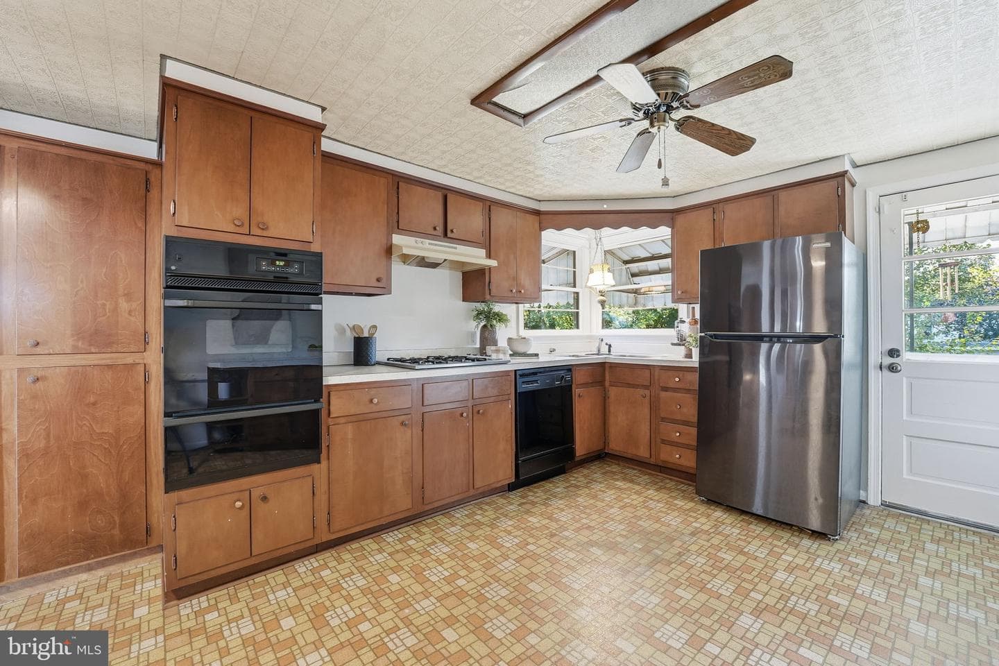 5519 Kennedy Street photo 11
