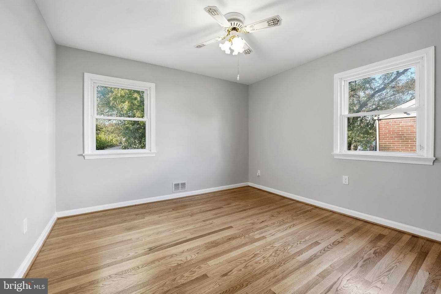 5519 Kennedy Street photo 21