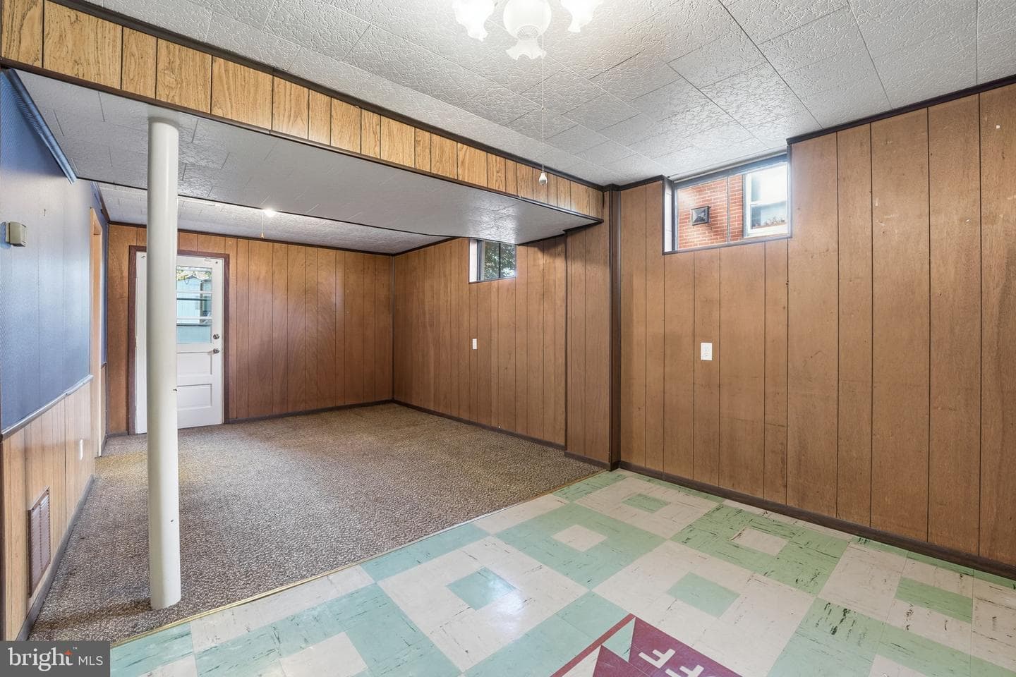 5519 Kennedy Street photo 30