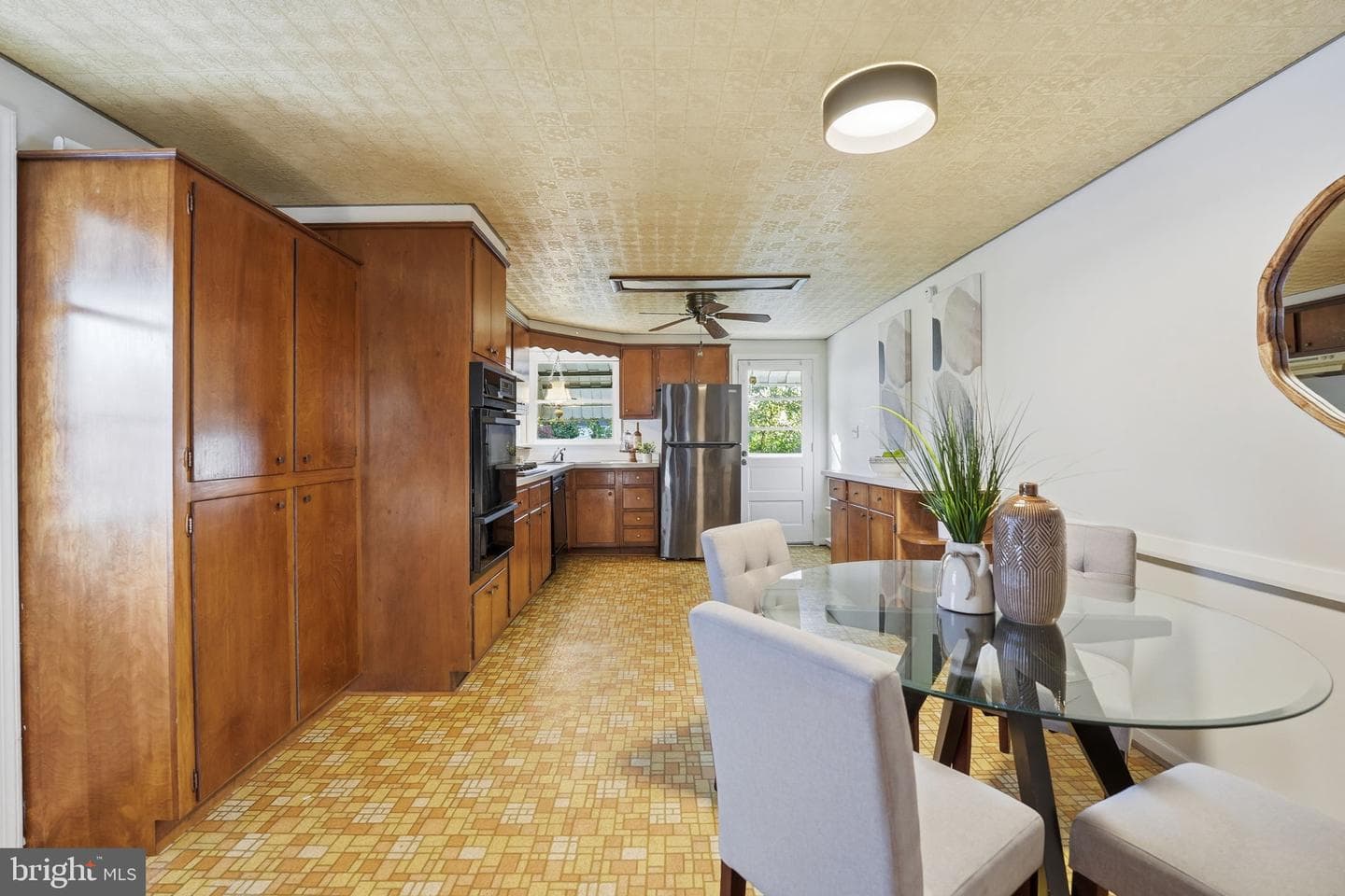 5519 Kennedy Street photo 7