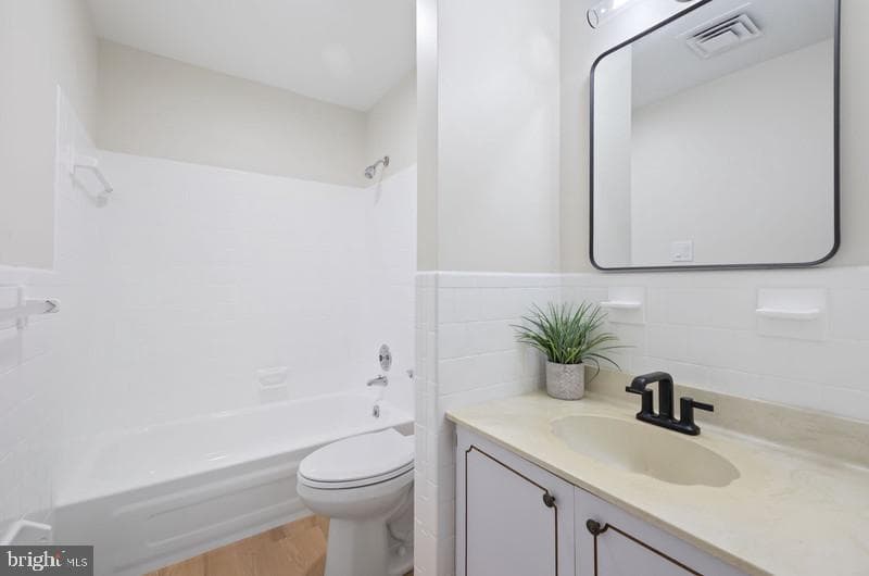 513 Holly Road photo 37