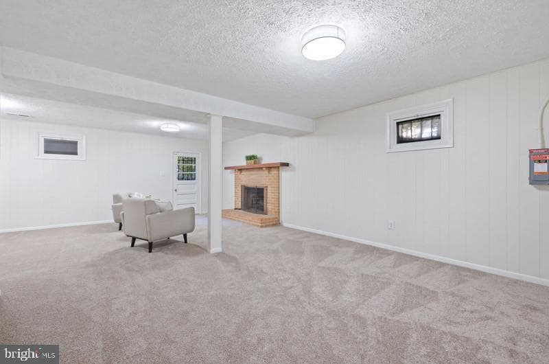 513 Holly Road photo 38