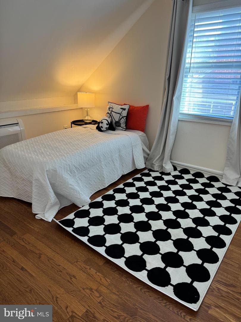 1505 Drexel Street photo 20